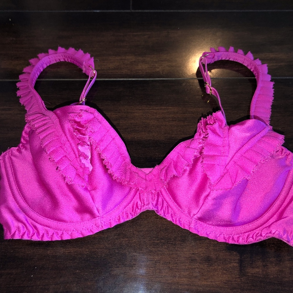 AGENT PROVOCATEUR..Pink underwire bra